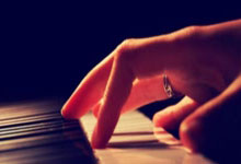 若切尔西、斯特拉斯堡都进欧冠，伯利需暂停对后.